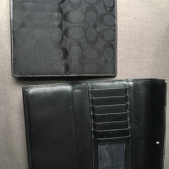 Coach Wallet - Picture 7 of 7
